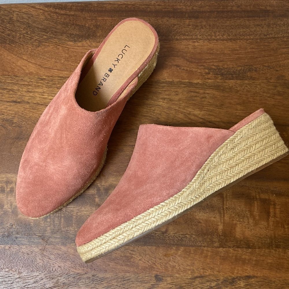 Lucky Brand Lidwina Suede Wedge Pink Size 6